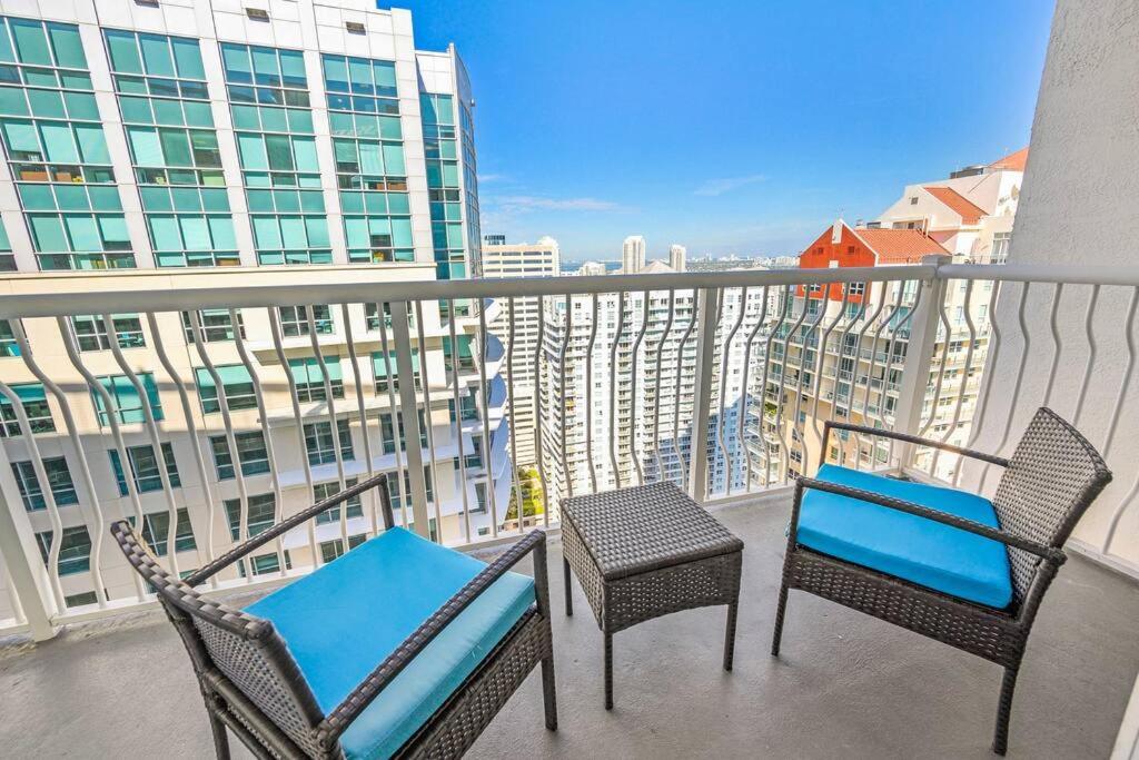 High Floor Unit Located In Brickell - Free Parking Apartment Маями Екстериор снимка
